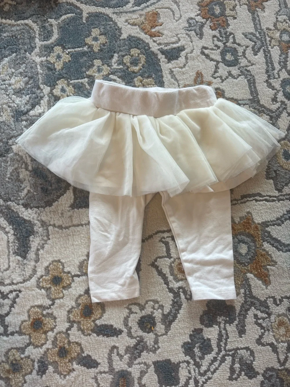 GAP Cream Tulle Skirted Leggings